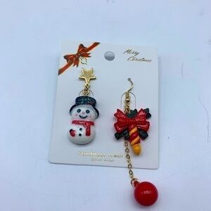 New Christmas snowman & dangling ornament earrings
